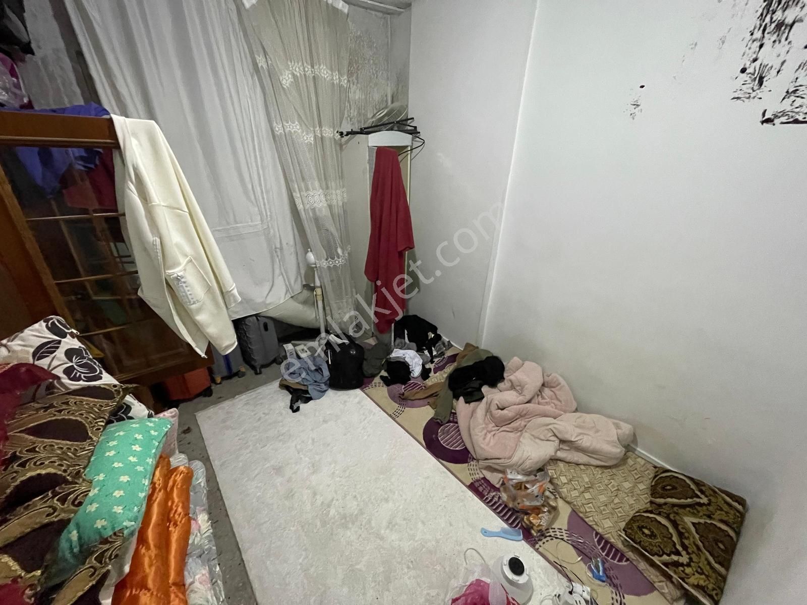 Karşıyaka'da Bu Fiyata Kaçırılmaz Fırsat Ara Katta 3+1 Satılık - Görsel 5