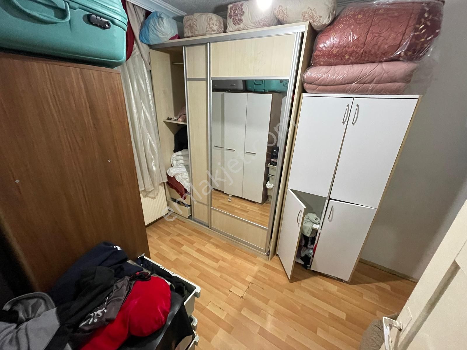 Karşıyaka'da Bu Fiyata Kaçırılmaz Fırsat Ara Katta 3+1 Satılık - Görsel 2