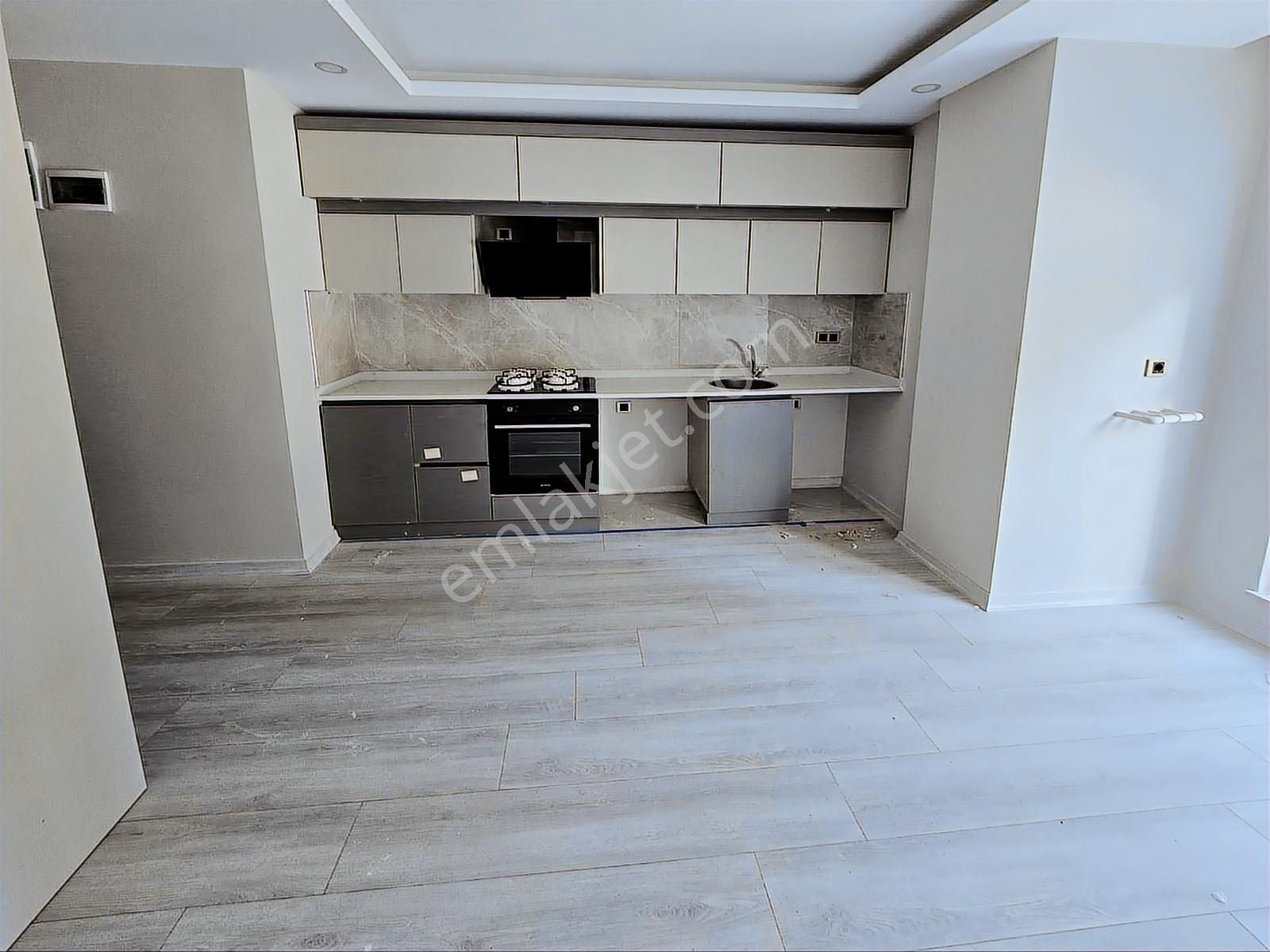 Gazi Mah'de Sıfır 1+1 Yüksek Giriş - Görsel 7