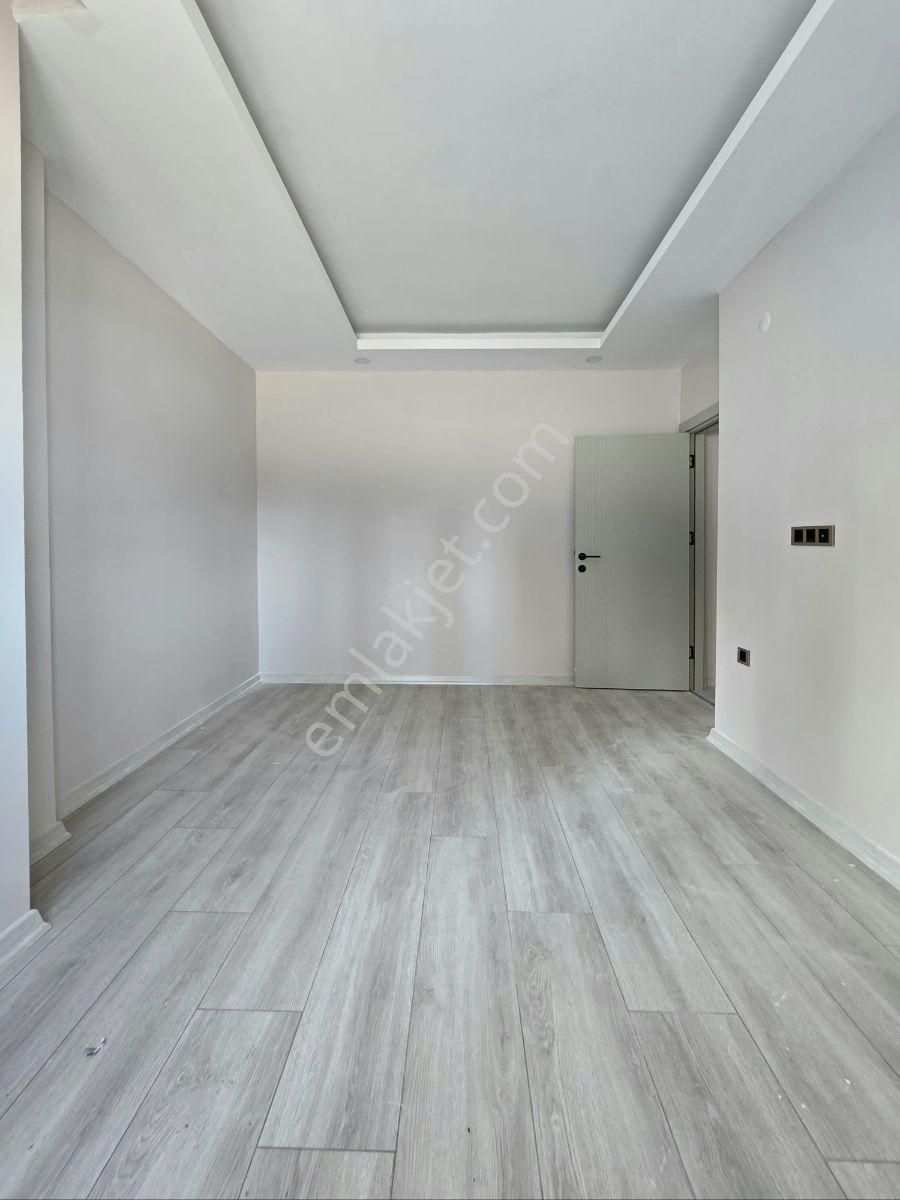 Gazi Mah'de Sıfır 1+1 Yüksek Giriş - Görsel 5