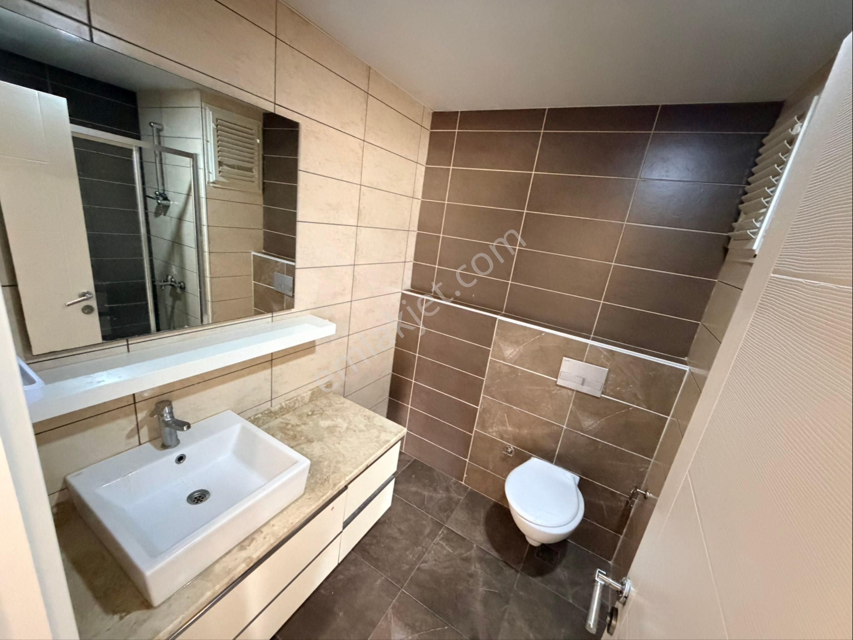 Emlakparktan Çıplaklı Mahallesi Site İçi Kiralık 3+1 Daire - Görsel 20