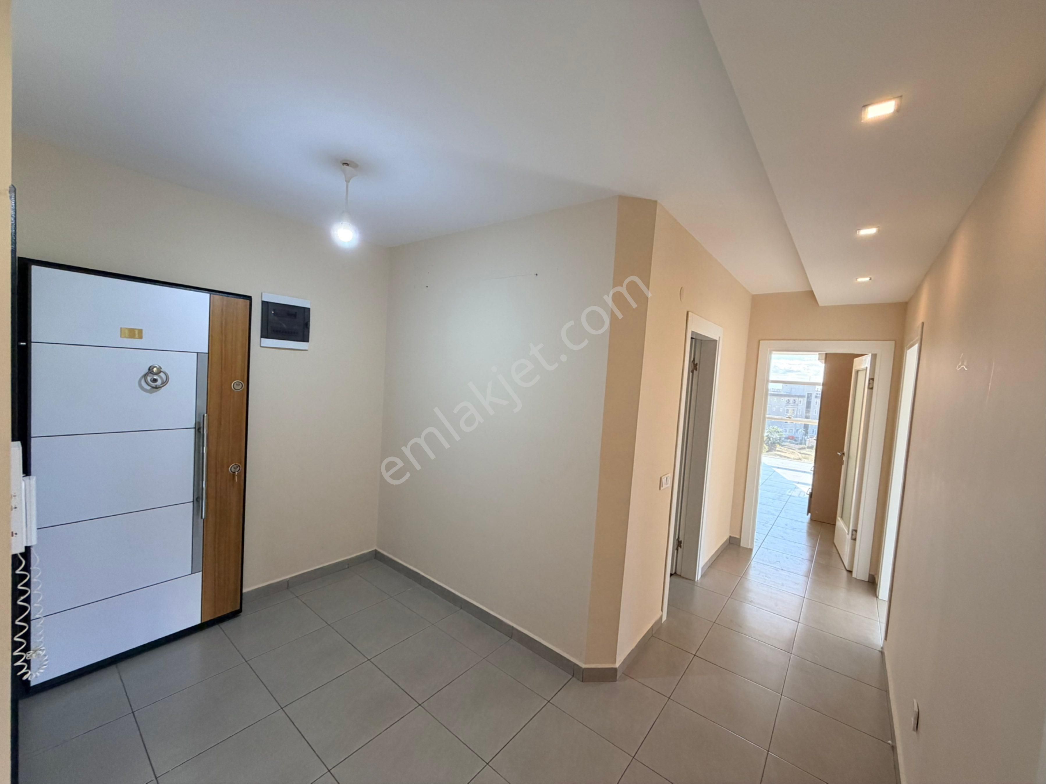 Emlakparktan Çıplaklı Mahallesi Site İçi Kiralık 3+1 Daire - Görsel 32