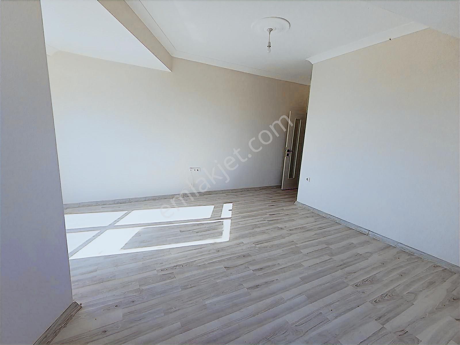 Acil Satılık 4+1 Üst Dubleks Daire - Görsel 31