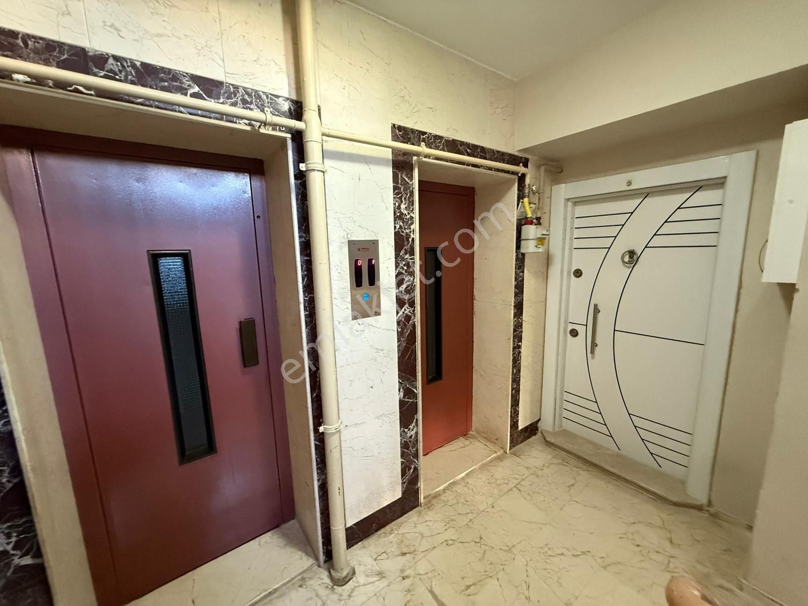 T.özal Blv Üzeri 4+1 K.mutfak Ç.banyo G.odalı Geniş Lüx Daire - Görsel 21