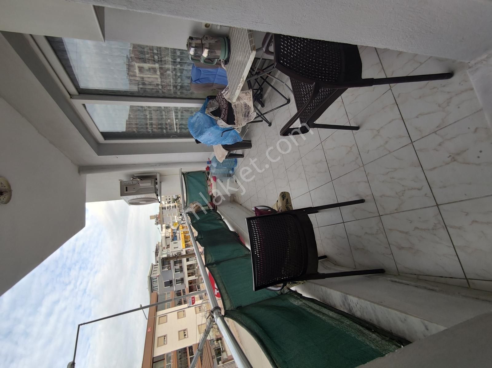 Qzen Gayrimenkul'den Arakat Otoparklı 145 M2 Geniş 3+1 - Görsel 13