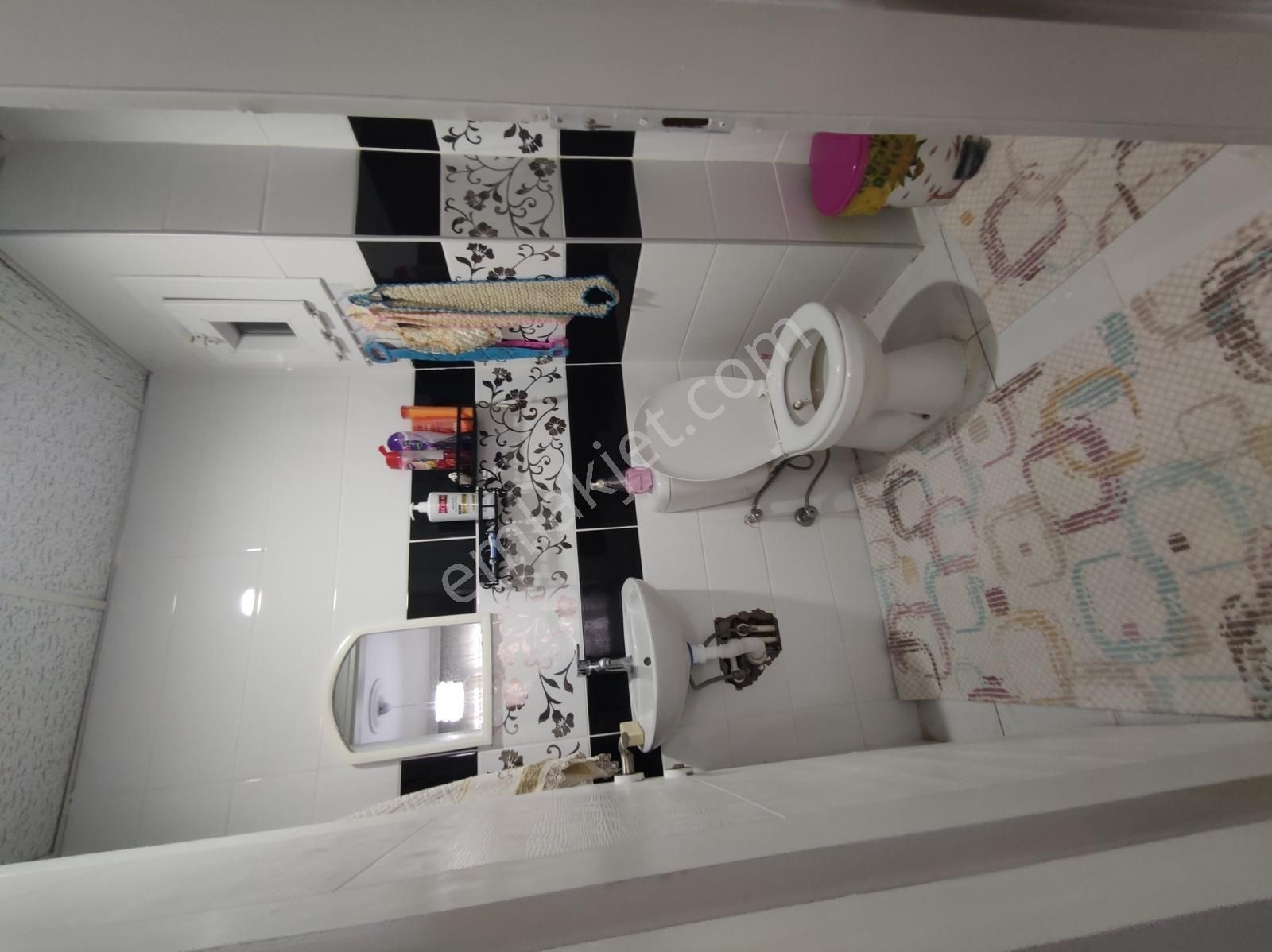 Qzen Gayrimenkul'den Arakat Otoparklı 145 M2 Geniş 3+1 - Görsel 31