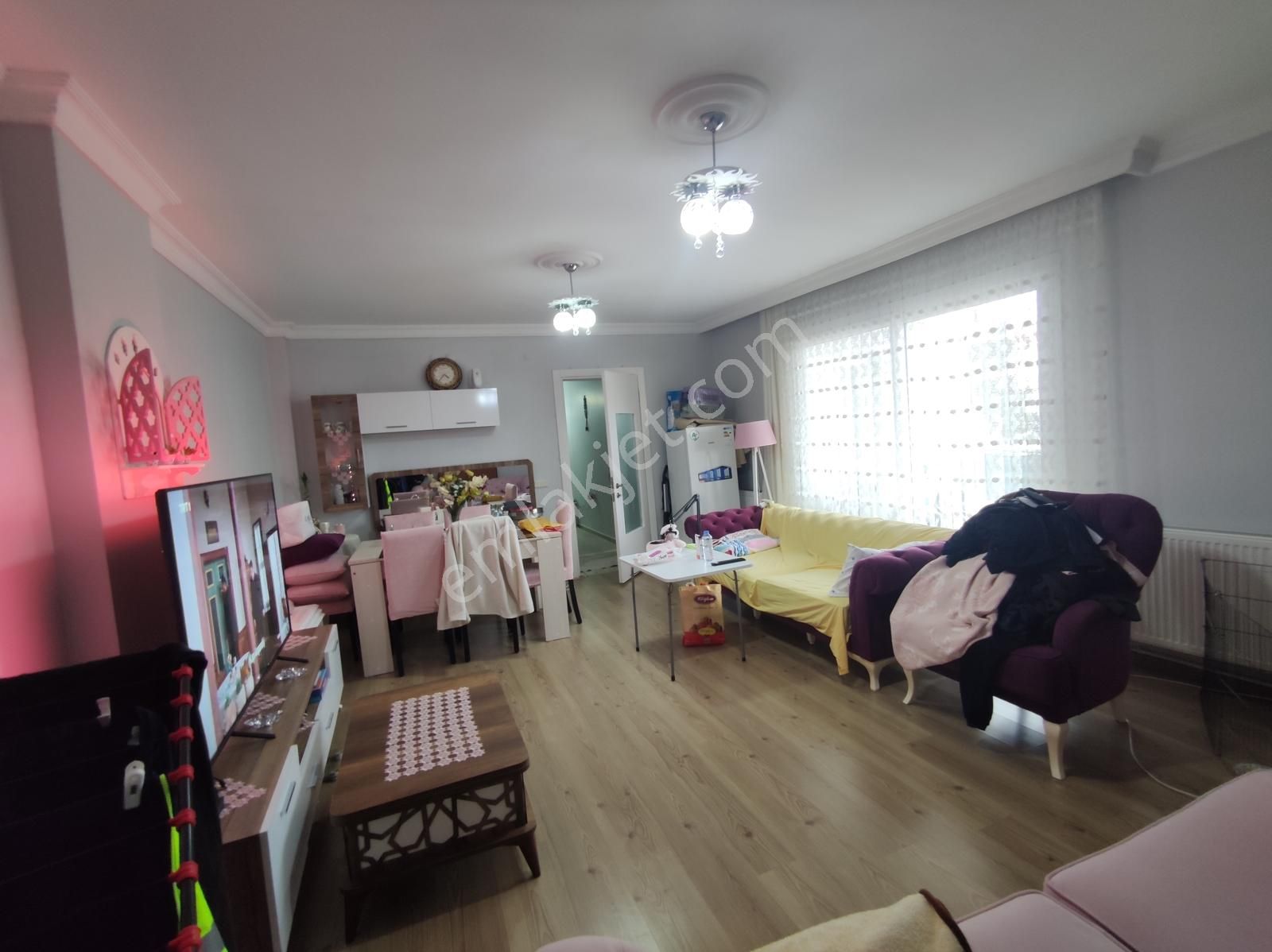 Qzen Gayrimenkul'den Arakat Otoparklı 145 M2 Geniş 3+1 - Görsel 30