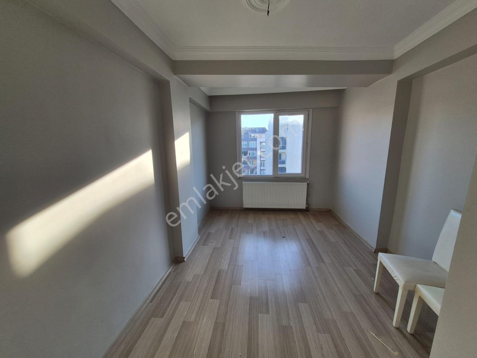 Bulvar Emlak'tan Kiralık Merkezi Konumda 5+1 Dubleks Daire - Görsel 13