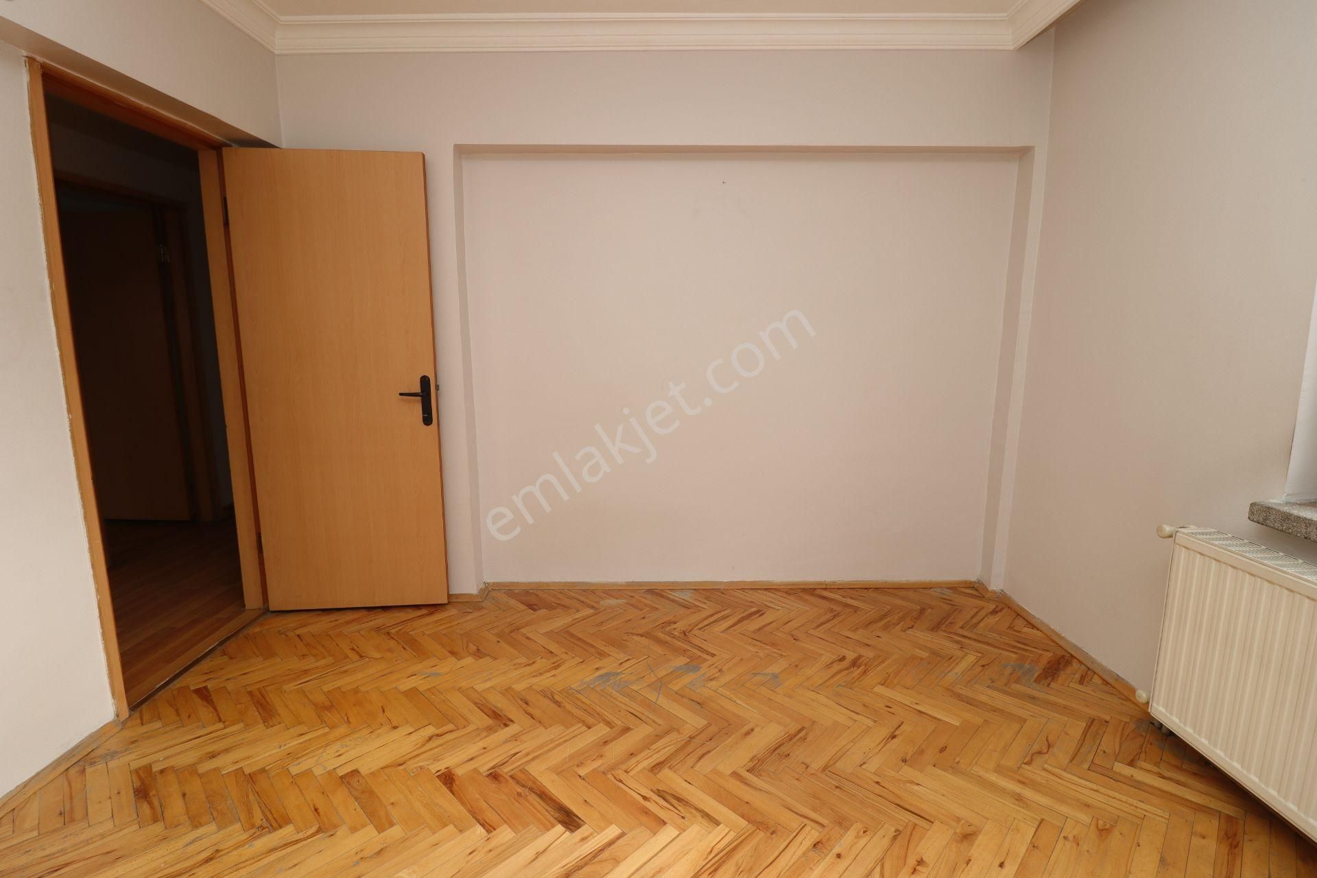 Akif'ten Topçu'da 3+1 Ebeveyn Banyolu 14. Cadde Yanı Site İçi Satılık Daire - Görsel 11