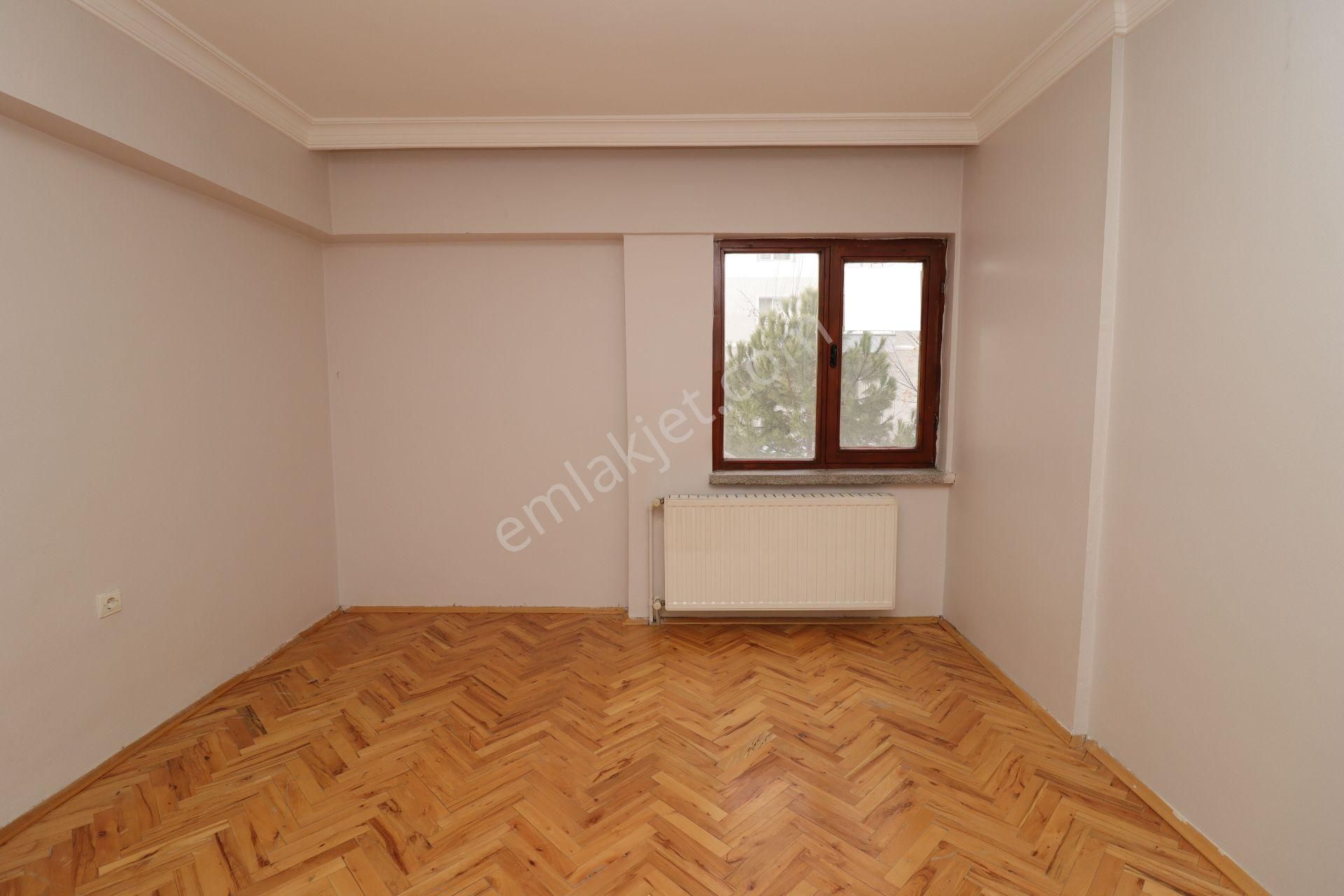 Akif'ten Topçu'da 3+1 Ebeveyn Banyolu 14. Cadde Yanı Site İçi Satılık Daire - Görsel 15