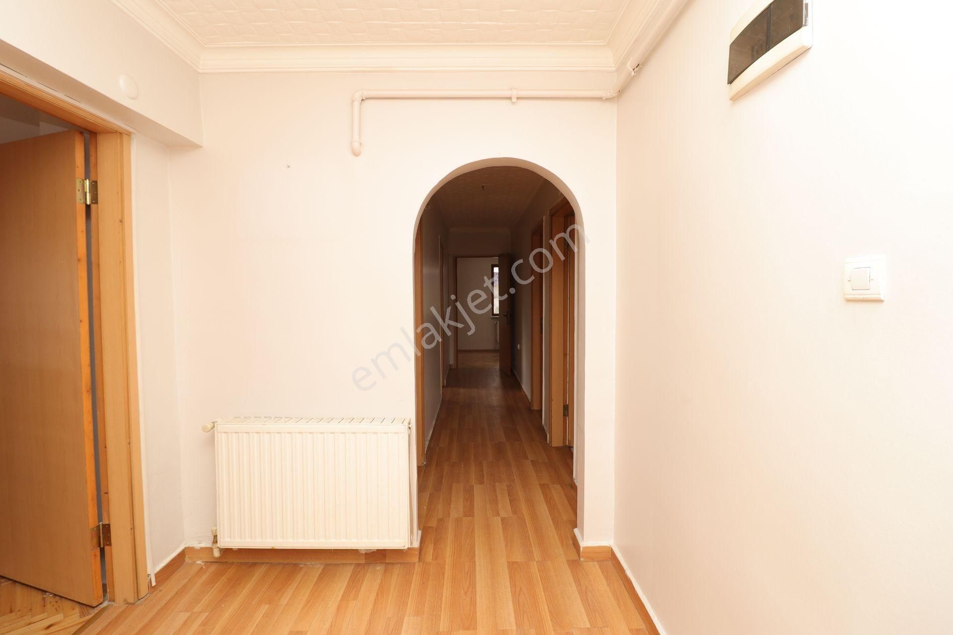 Akif'ten Topçu'da 3+1 Ebeveyn Banyolu 14. Cadde Yanı Site İçi Satılık Daire - Görsel 25