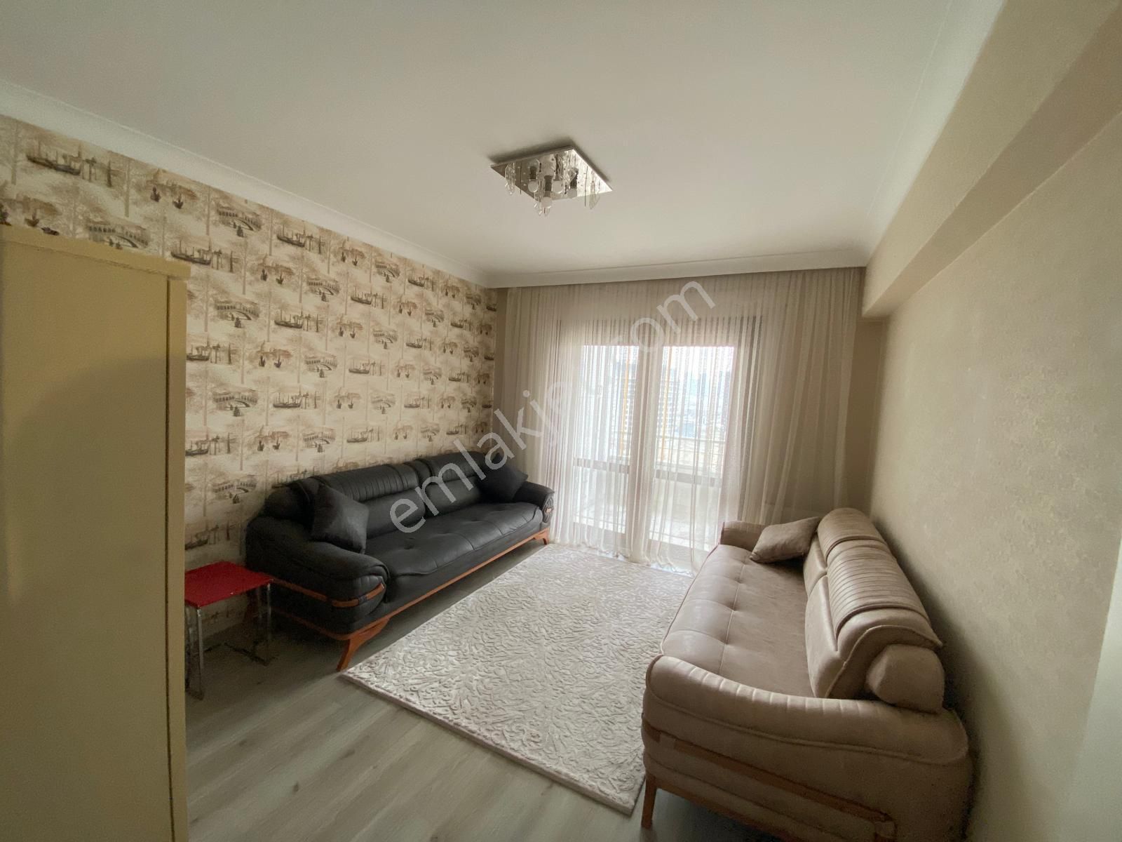 Batıkent Turgut Özal Mahallesinde Site İçerisinde 4+1 Full!