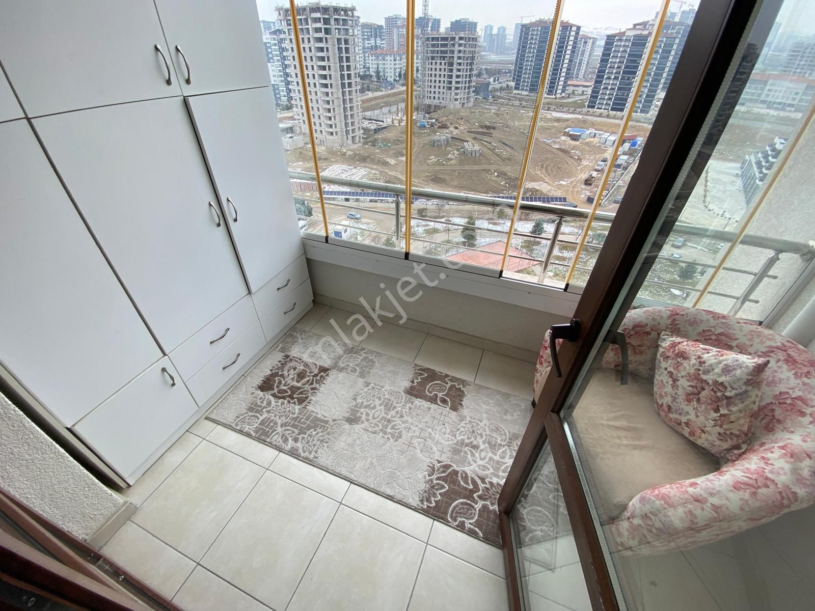 Batıkent Turgut Özal Mahallesinde Site İçerisinde 4+1 Full! - Görsel 4