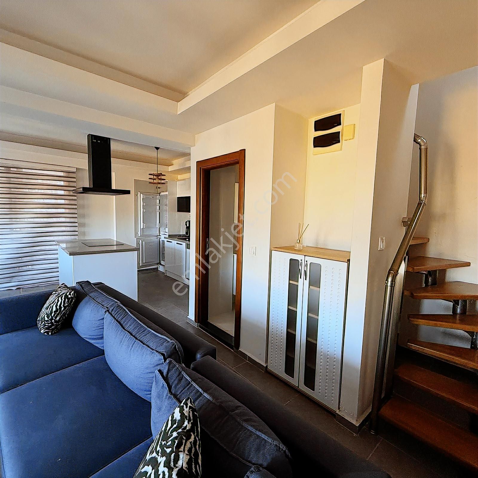 Stoptan Karagözler Deniz Manzaralı 2+1 - Görsel 17