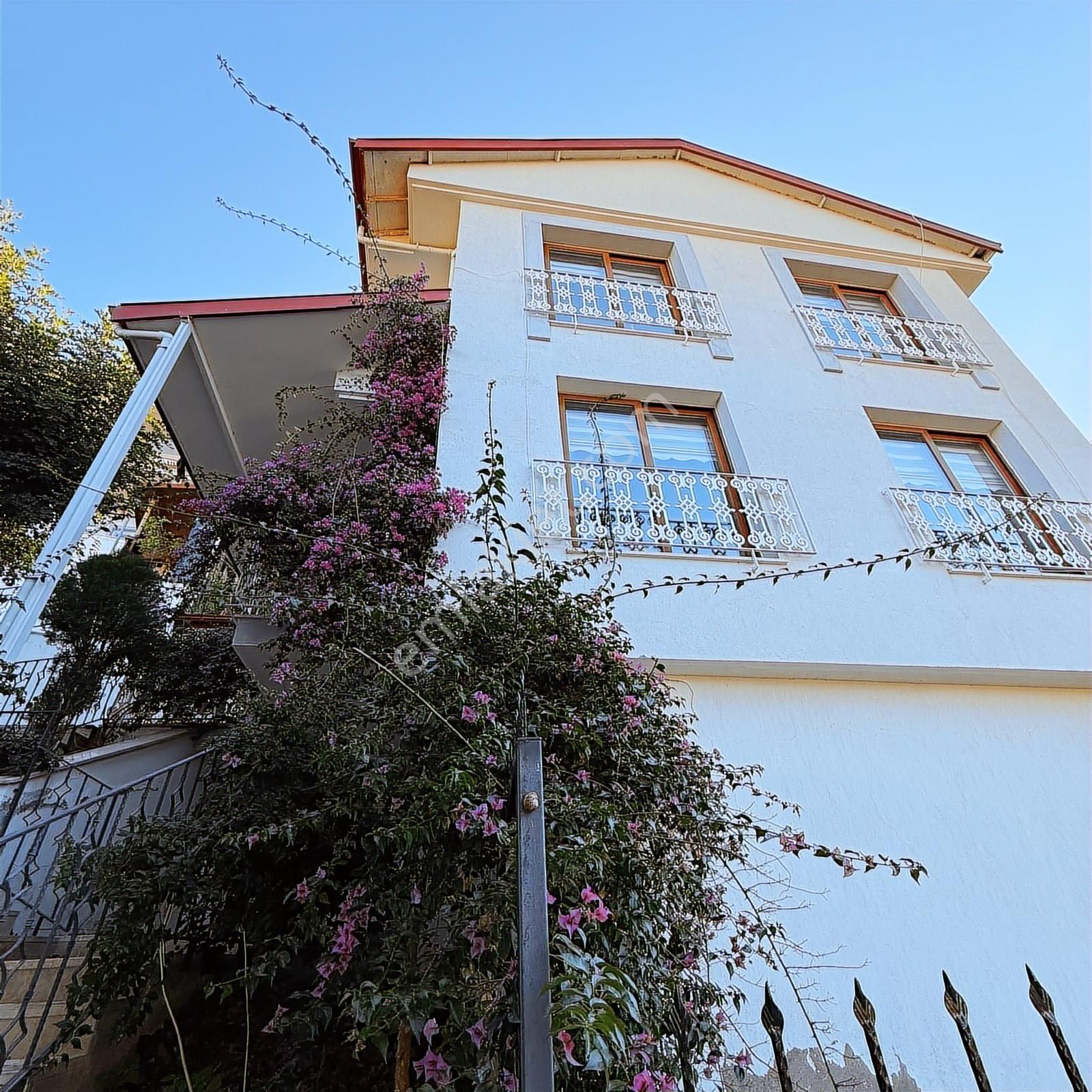 Stoptan Karagözler Deniz Manzaralı 2+1 - Görsel 9