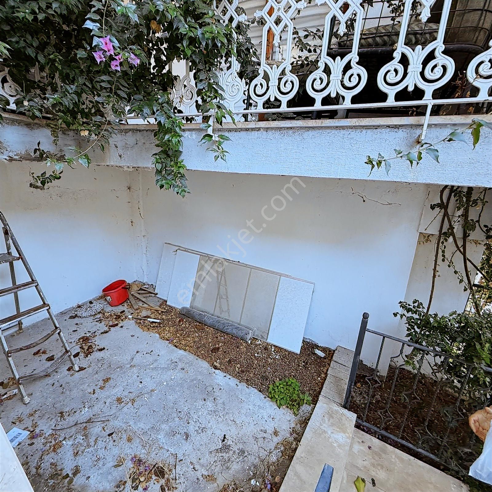 Stoptan Karagözler Deniz Manzaralı 2+1 - Görsel 15