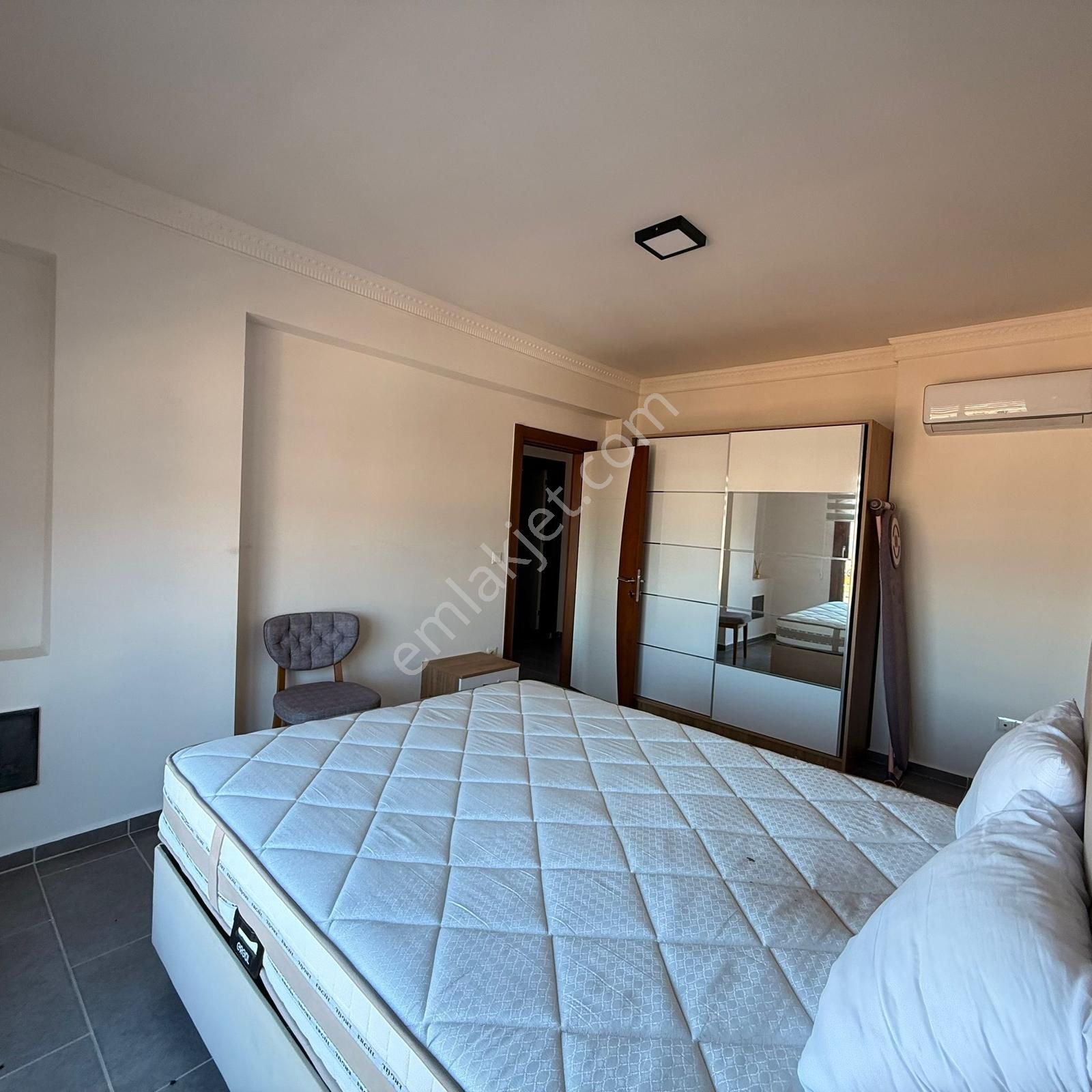 Stoptan Karagözler Deniz Manzaralı 2+1 - Görsel 25