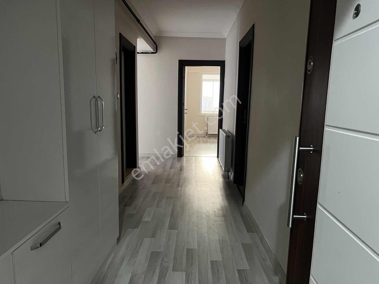 Karaca Towers Sitesinde Satılık Havuzlu Daire - Görsel 2