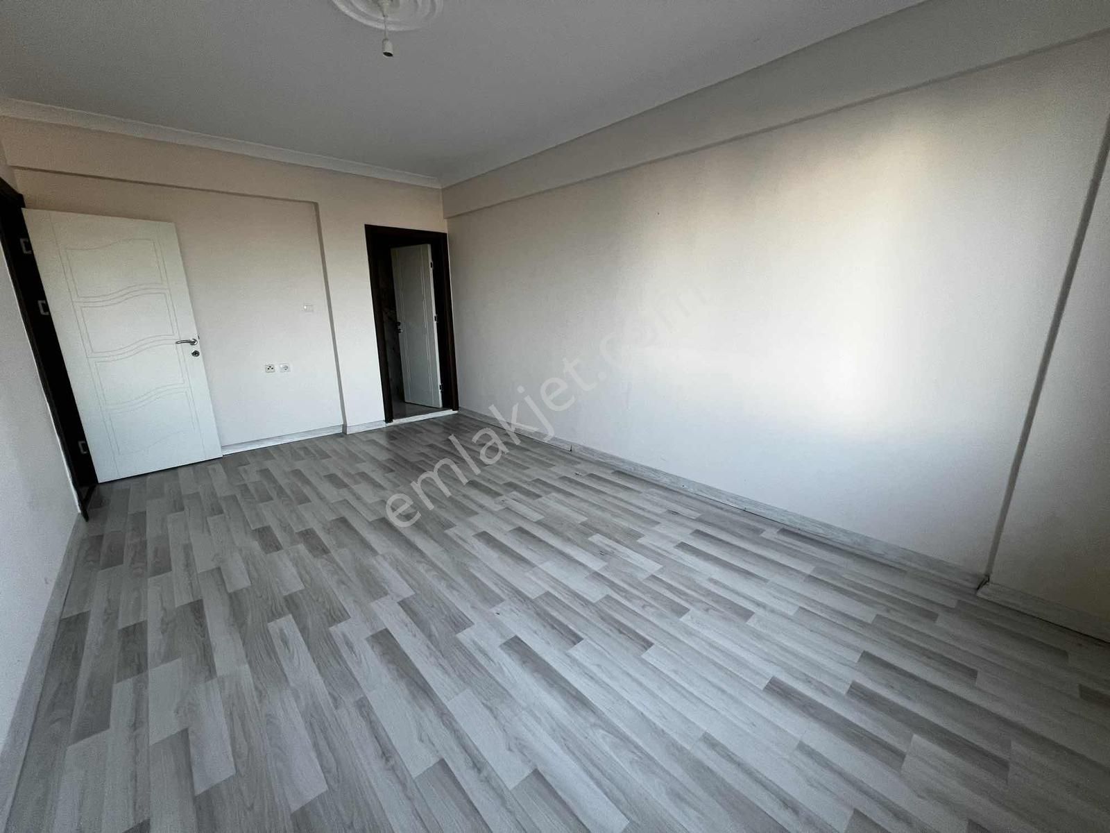 Karaca Towers Sitesinde Satılık Havuzlu Daire - Görsel 24