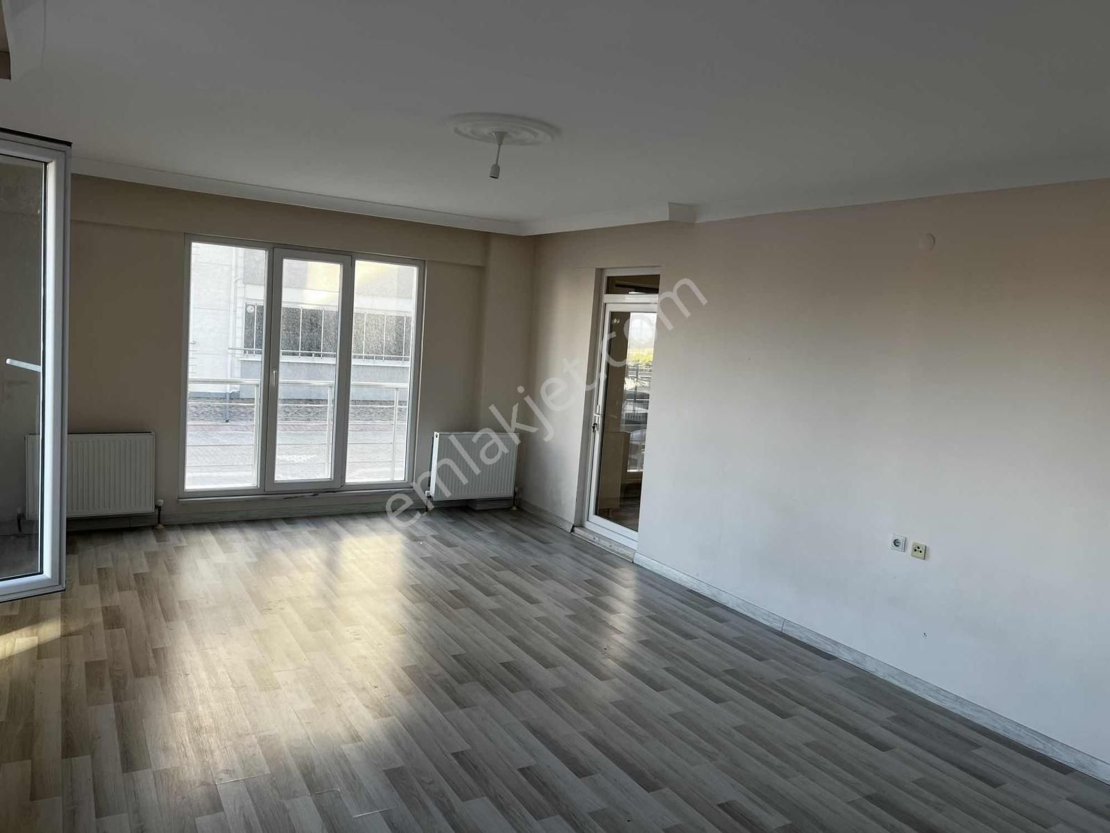 Karaca Towers Sitesinde Satılık Havuzlu Daire - Görsel 14