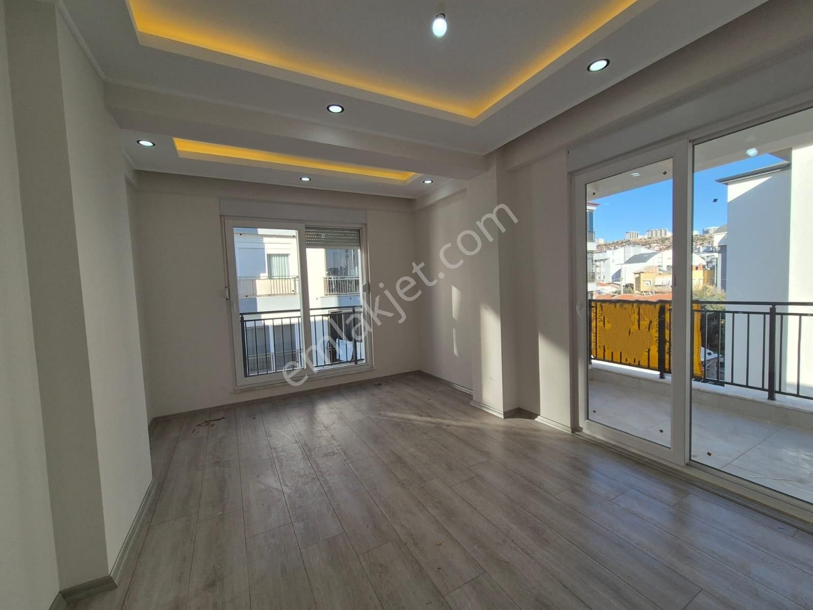 Çamlıbel'de Tramvaya 250m Asansörlü Sıfır Katta 2+1 Daire - Görsel 17