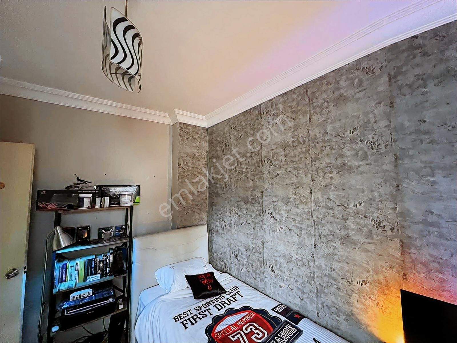 Fatih Satılık Komple Bina 4 Katlı Full Teras Deniz Manzaralı - Görsel 14