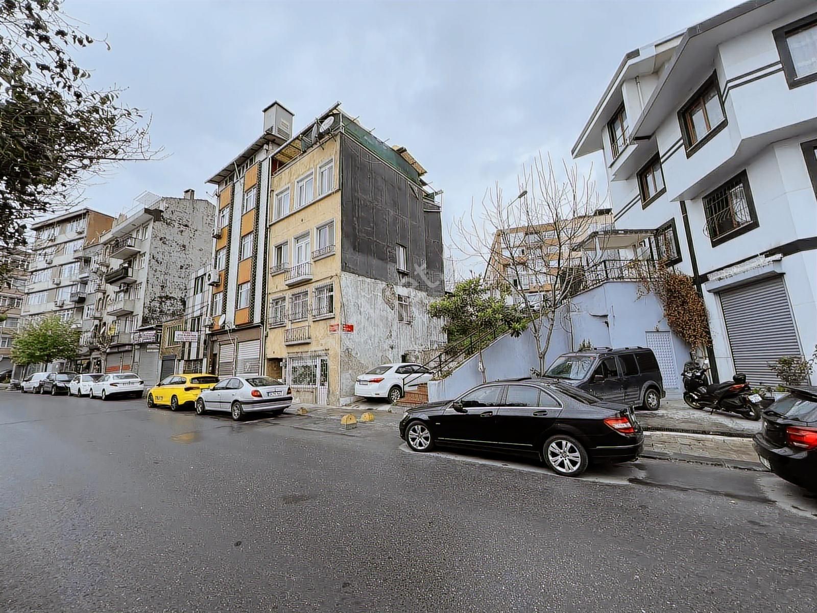 Fatih Satılık Komple Bina 4 Katlı Full Teras Deniz Manzaralı - Görsel 2