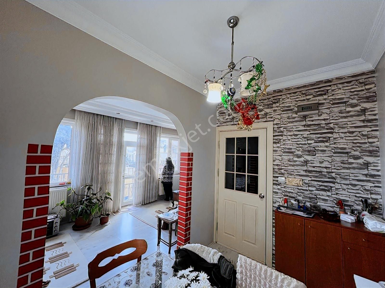 Fatih Satılık Komple Bina 4 Katlı Full Teras Deniz Manzaralı - Görsel 11