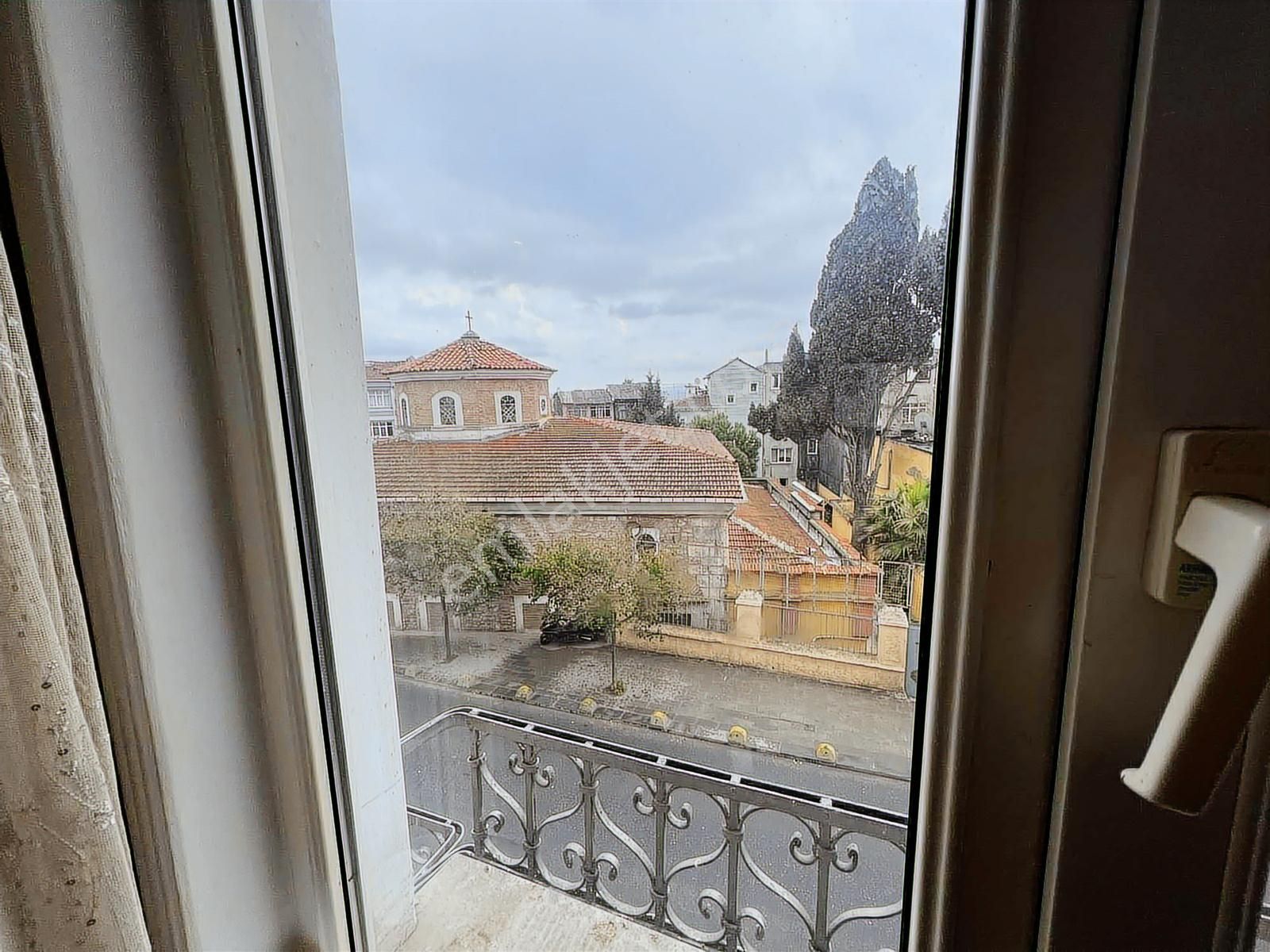 Fatih Satılık Komple Bina 4 Katlı Full Teras Deniz Manzaralı - Görsel 6