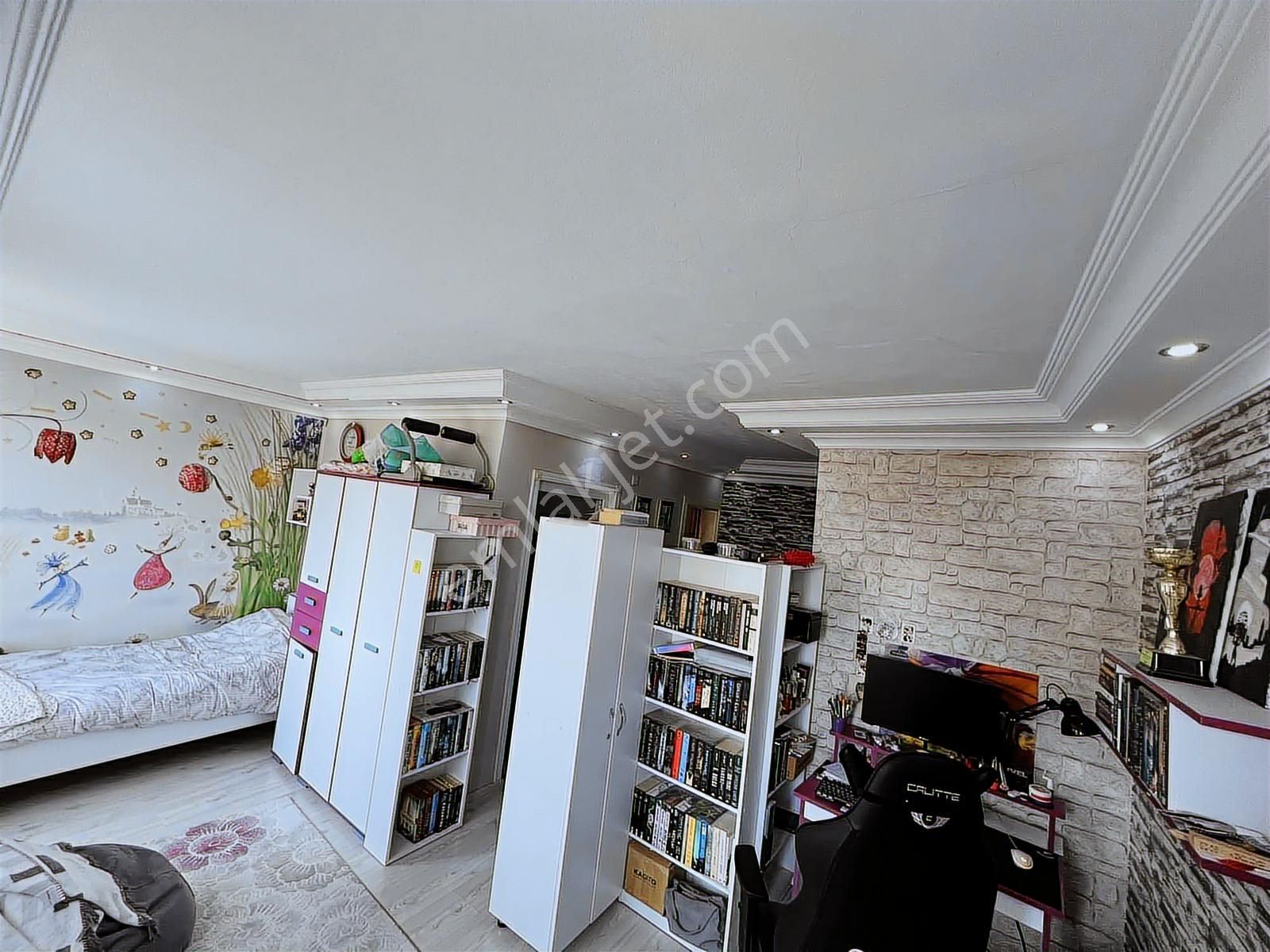 Fatih Satılık Komple Bina 4 Katlı Full Teras Deniz Manzaralı - Görsel 15