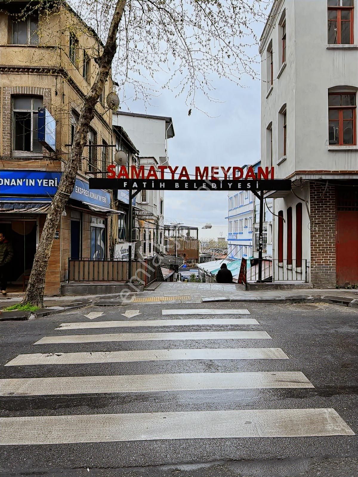 Fatih Satılık Komple Bina 4 Katlı Full Teras Deniz Manzaralı - Görsel 10