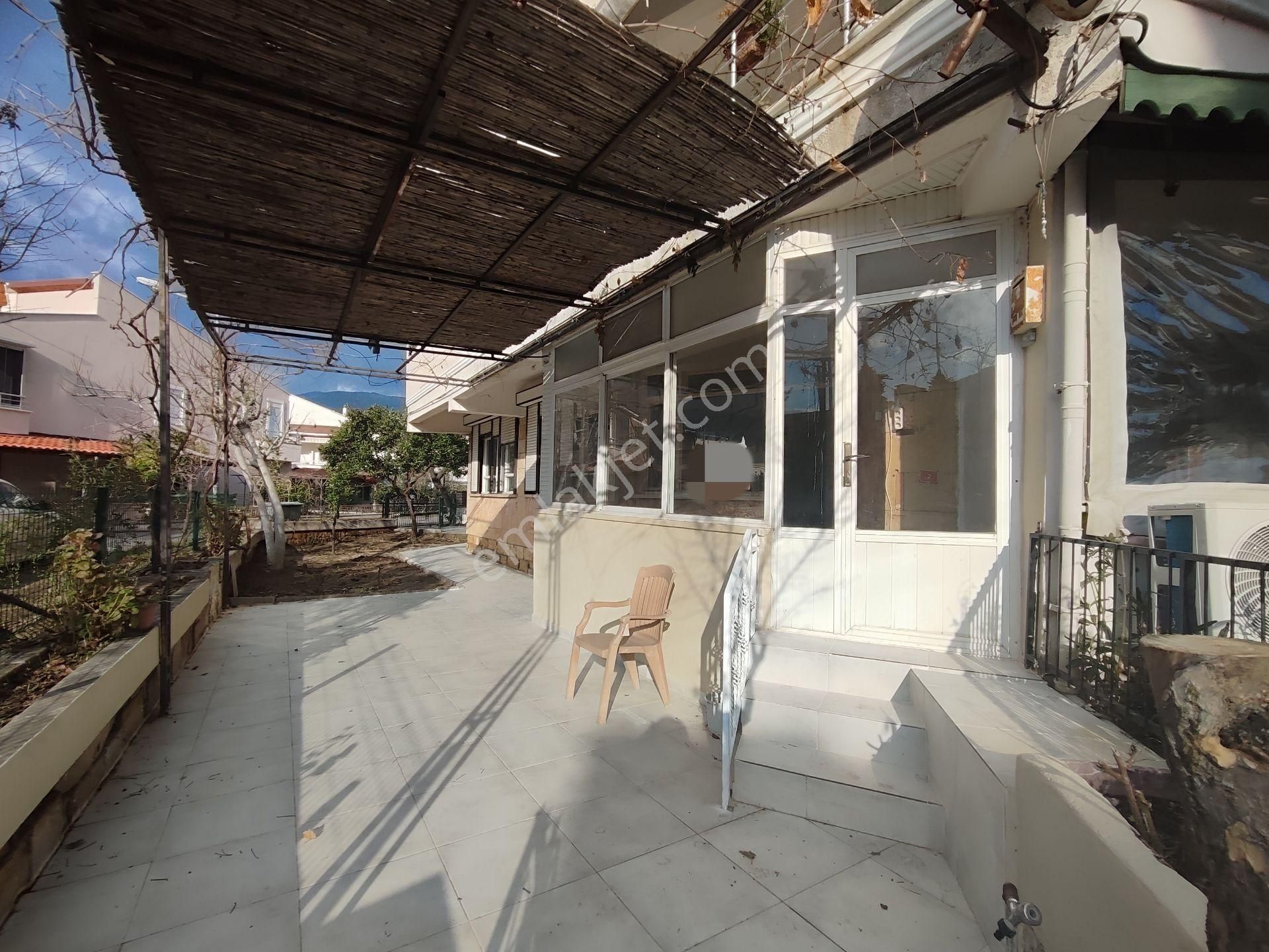 Kardeşten Altınoluk'ta Denize 30 Adım Geniş Bahçe Kullanımlı 2+1 Daire - Görsel 6