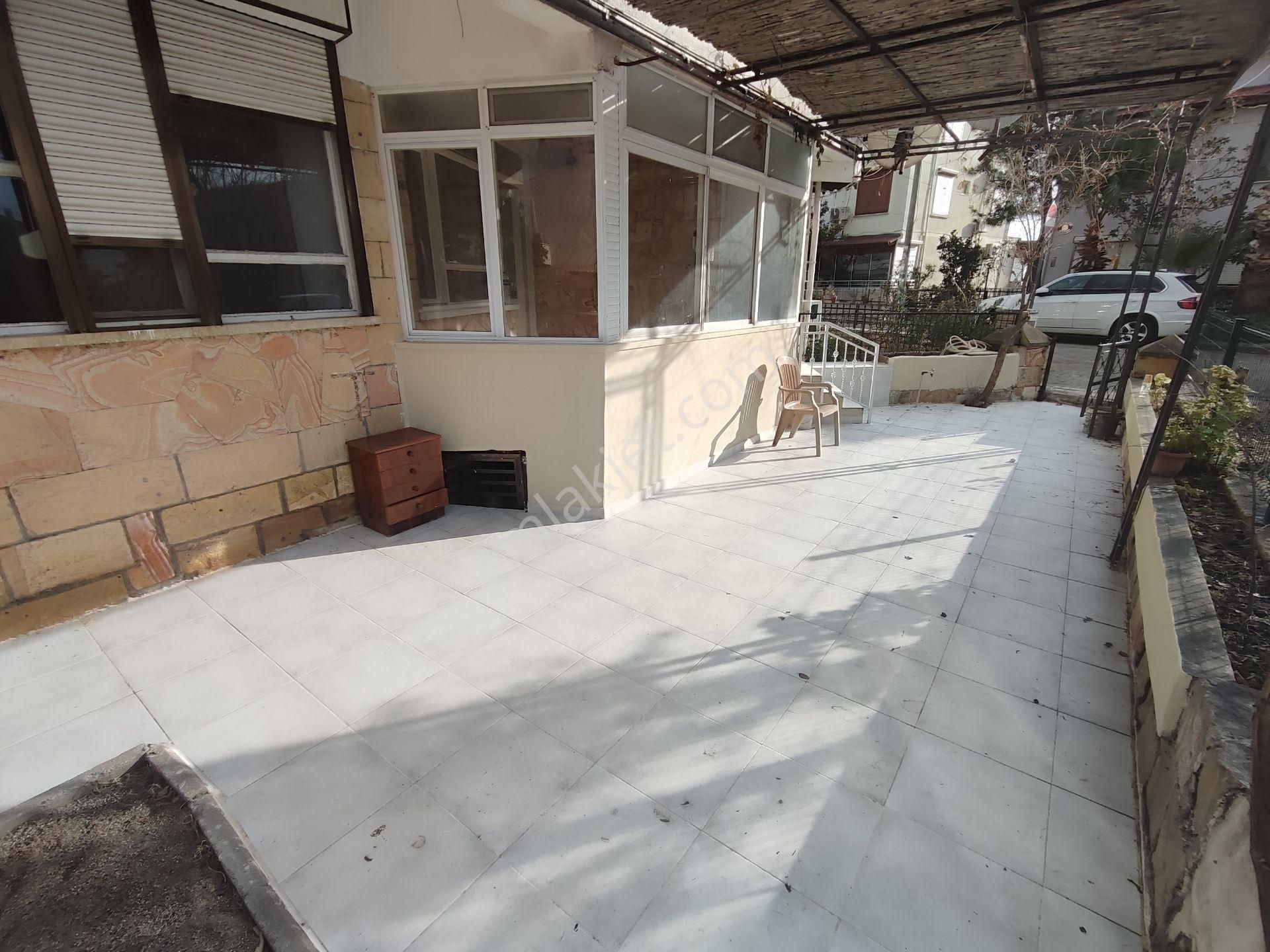 Kardeşten Altınoluk'ta Denize 30 Adım Geniş Bahçe Kullanımlı 2+1 Daire - Görsel 4