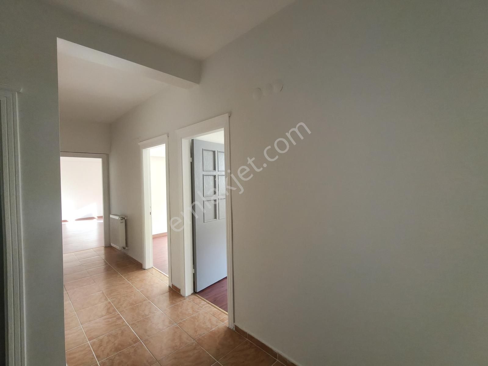 Emaks'tan/cevizlidere Merkezde/bakımlı/temiz/kilerli/3+1 - Görsel 13