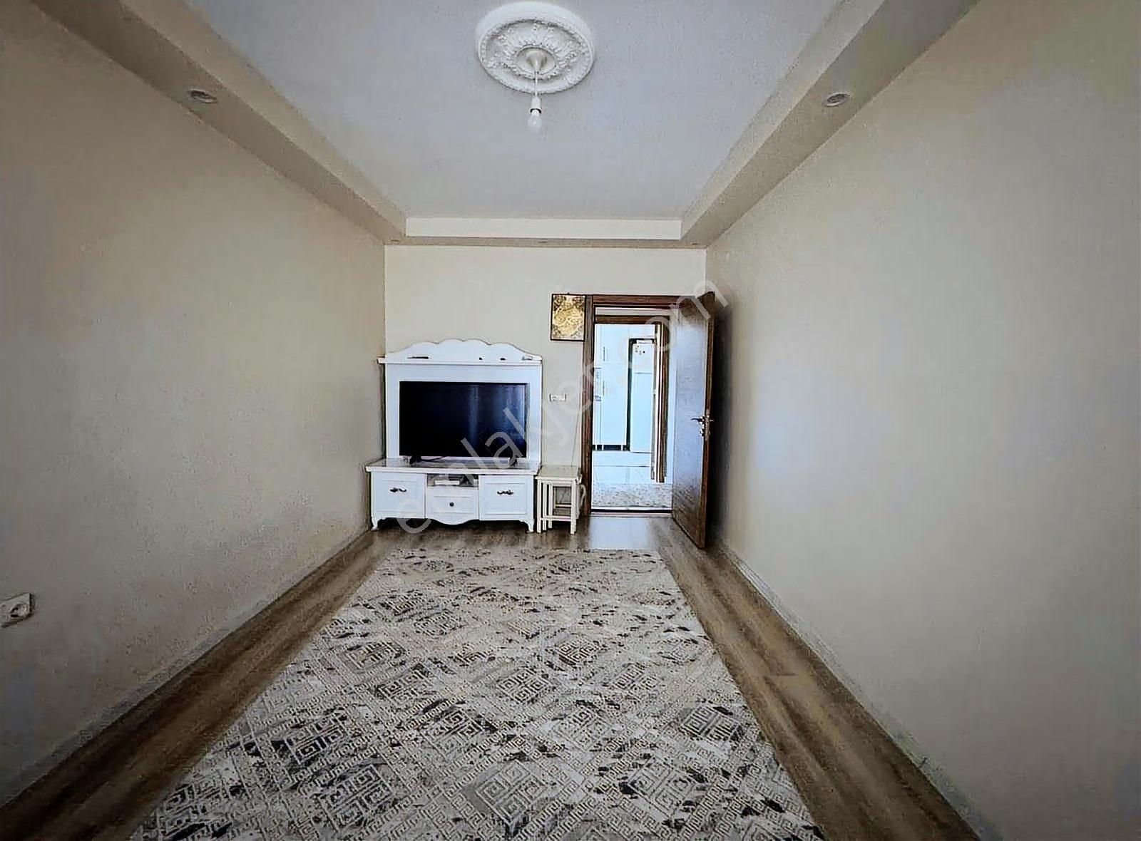 Acil Kızılpınar Mahallesin De Site İçi Satılık 3+1 Daire - Görsel 11