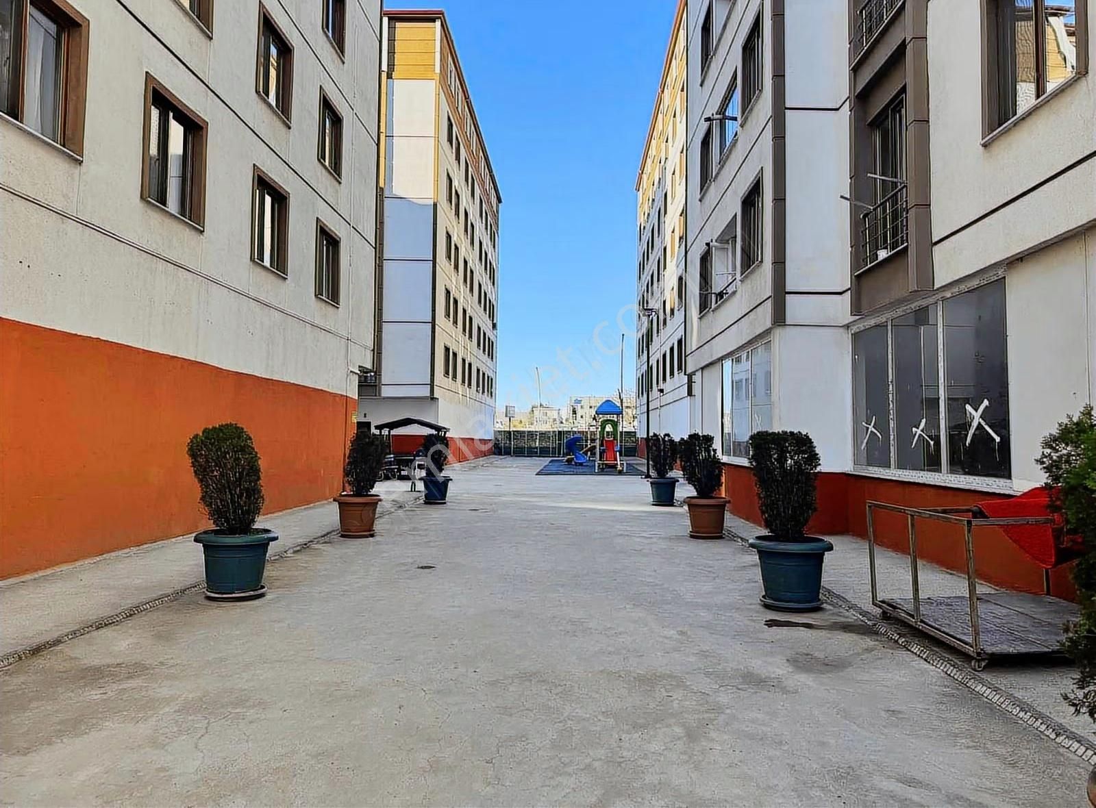 Acil Kızılpınar Mahallesin De Site İçi Satılık 3+1 Daire - Görsel 17