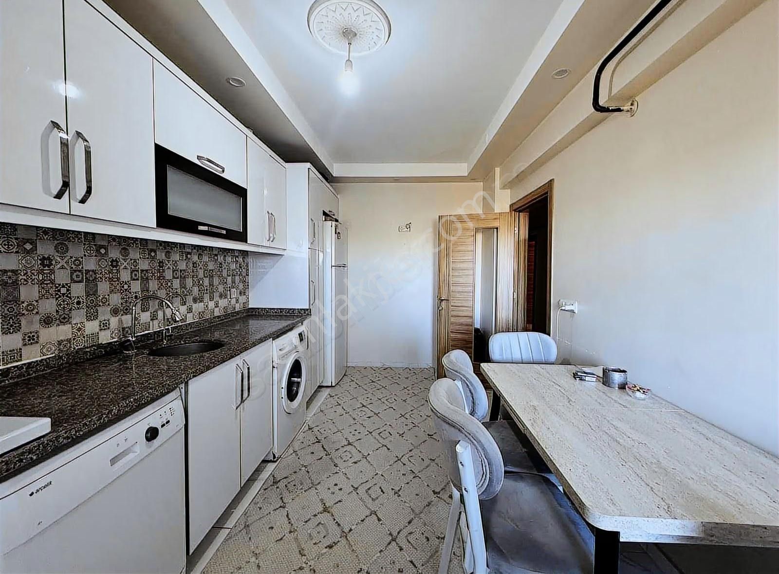 Acil Kızılpınar Mahallesin De Site İçi Satılık 3+1 Daire - Görsel 27