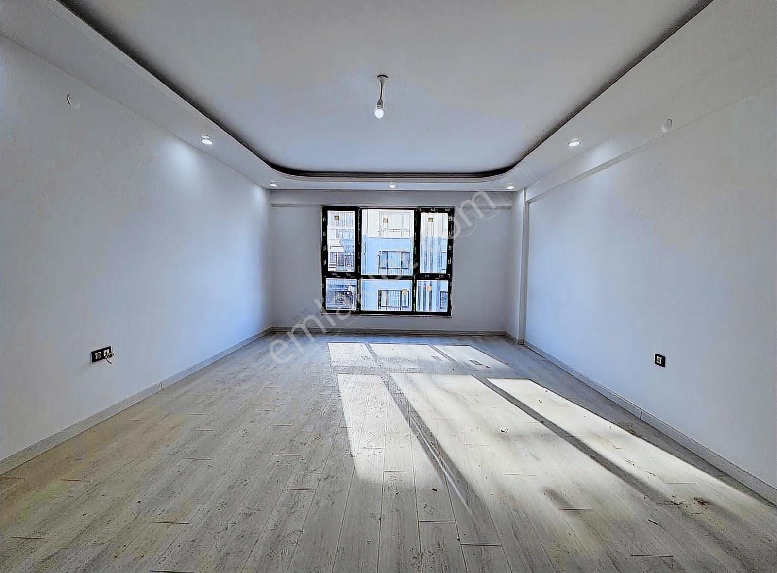 Cumhuriyet Mahallesin De Site İçerisin De Satılık 3+1 - Görsel 23