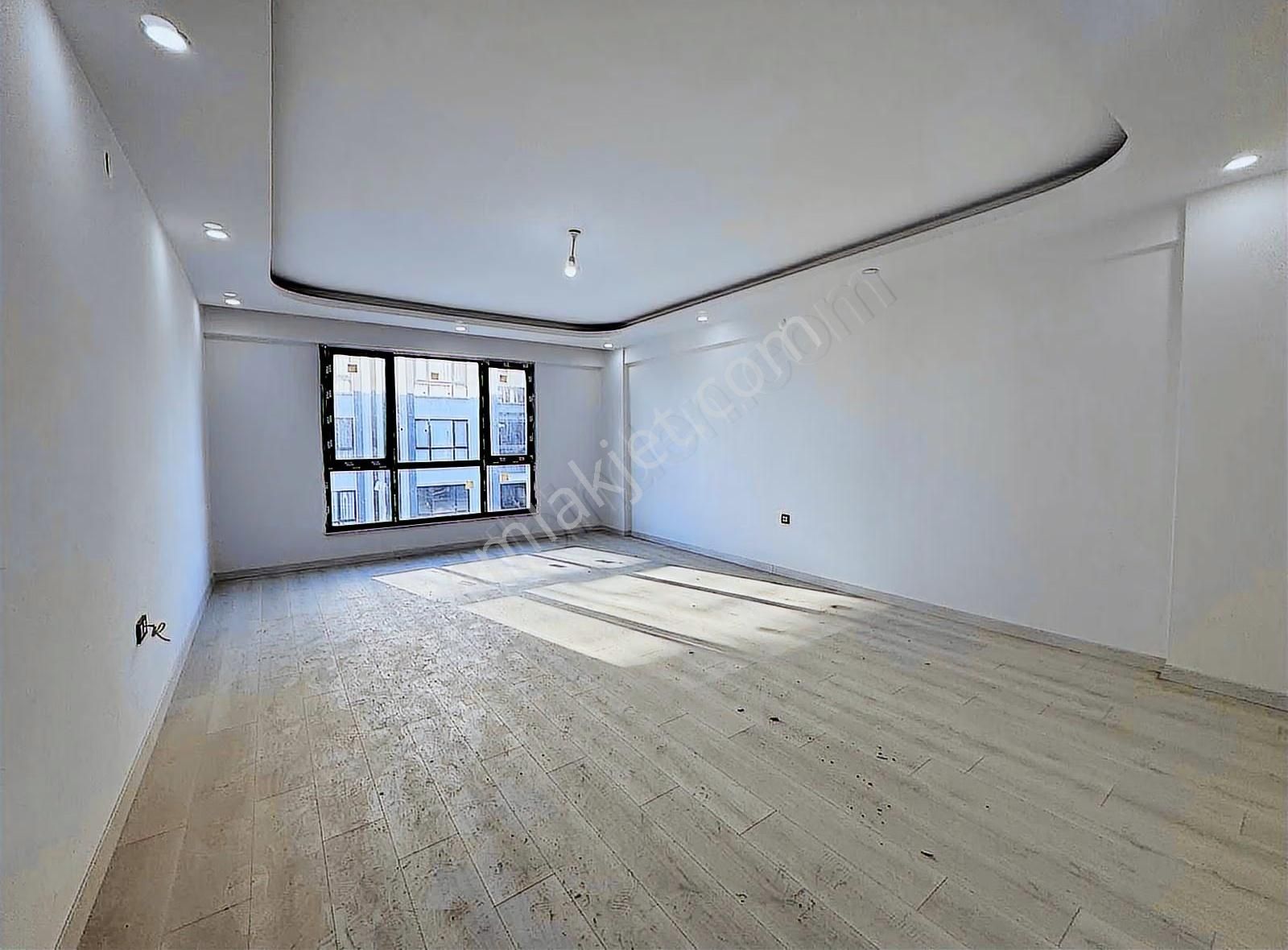 Cumhuriyet Mahallesin De Site İçerisin De Satılık 3+1 - Görsel 9