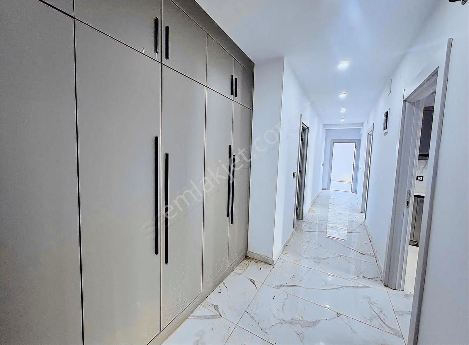 Cumhuriyet Mahallesin De Site İçerisin De Satılık 3+1 - Görsel 30