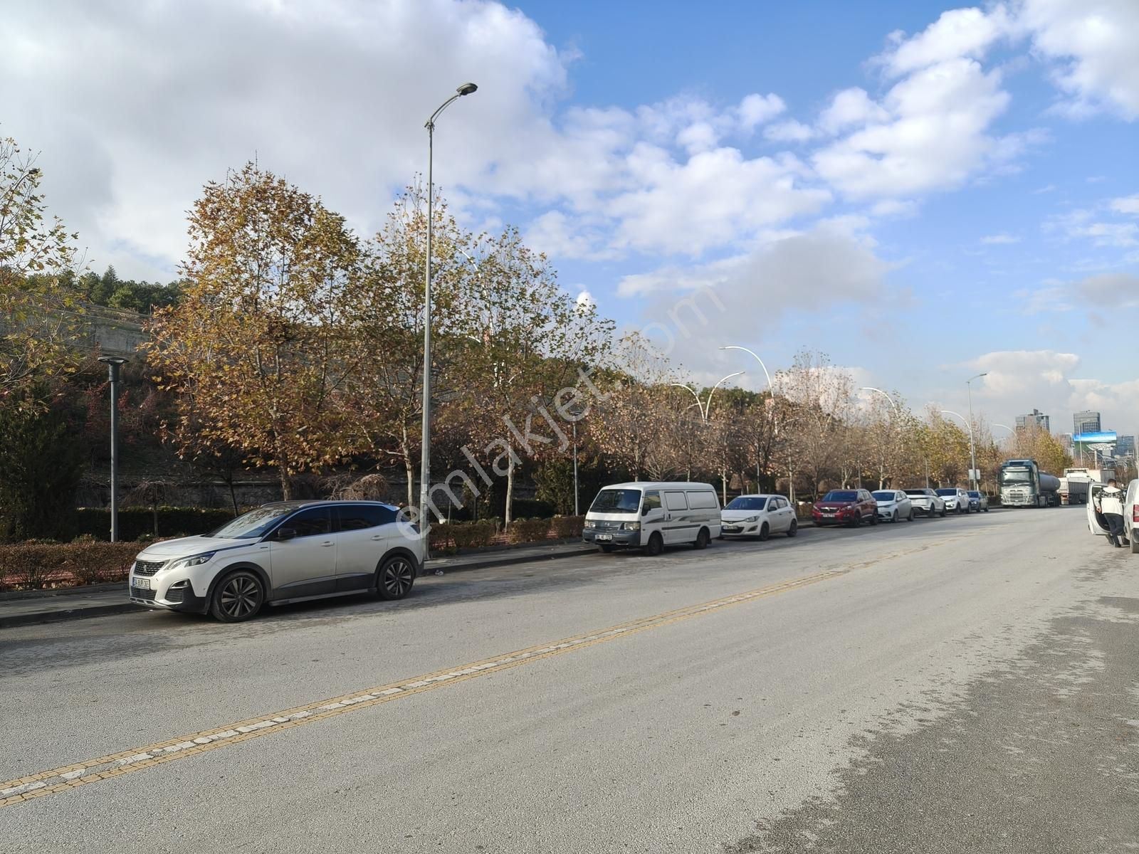 Osman Tan/gökkuşağı Caddesi/iyi Konumda/güney Cephe/geniş 3+1 - Görsel 23