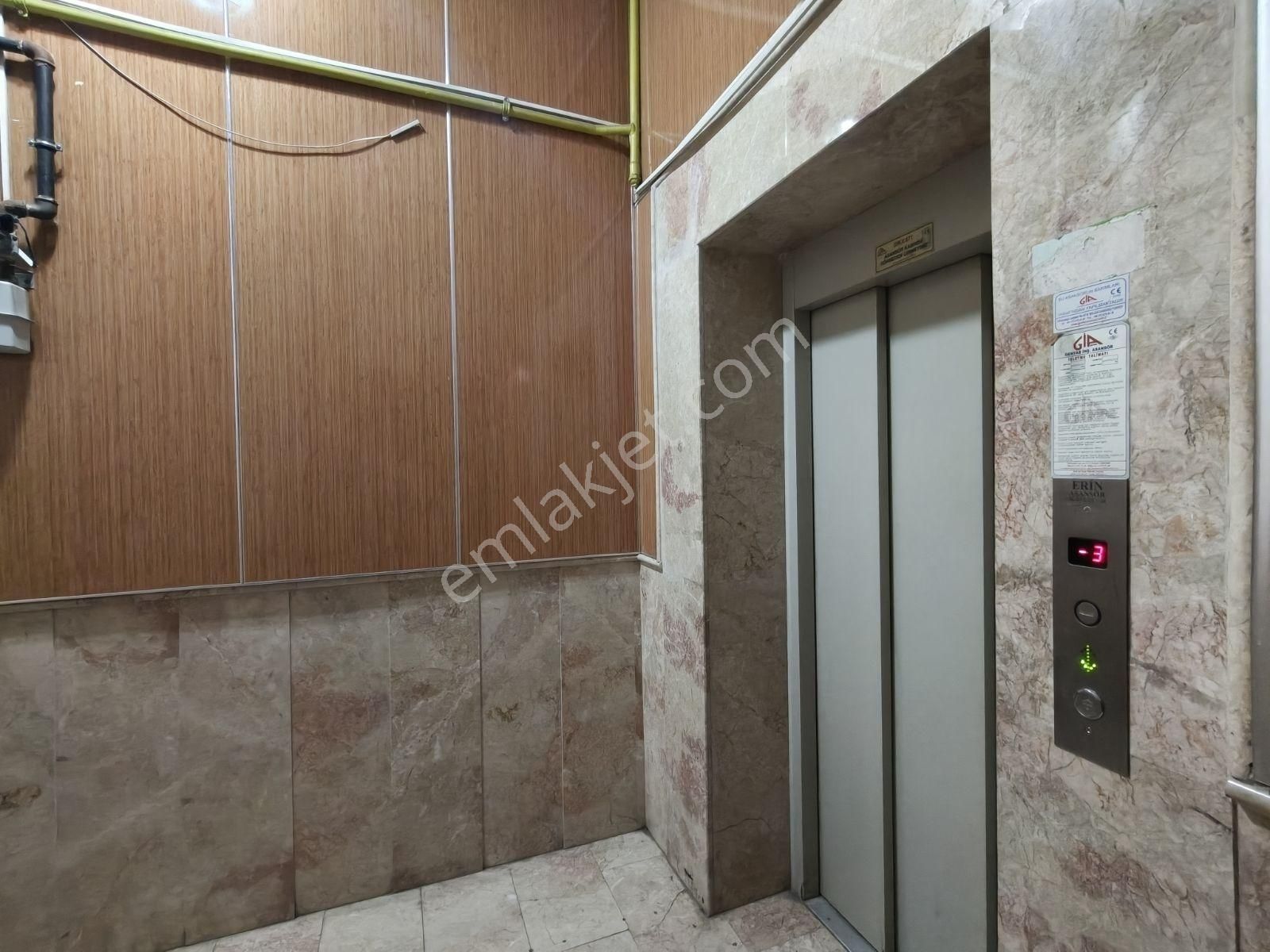 Osman Tan/gökkuşağı Caddesi/iyi Konumda/güney Cephe/geniş 3+1 - Görsel 8