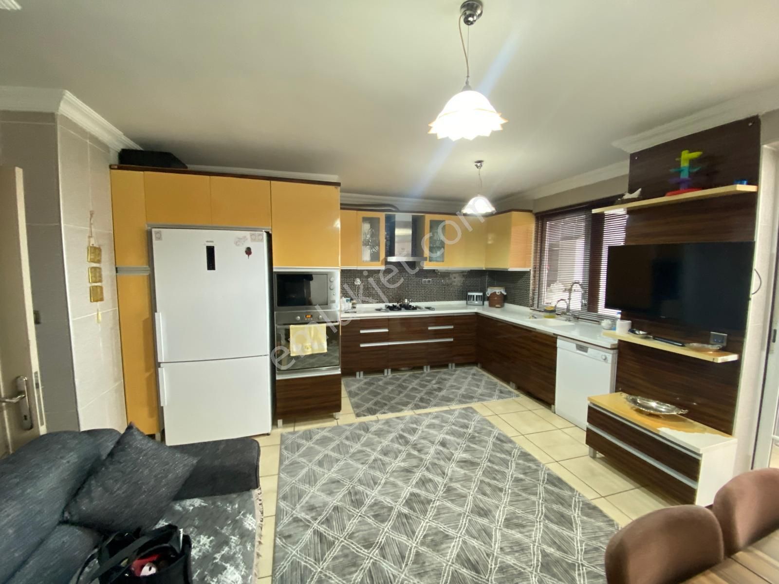 Yeni Batı'da Site İçerisinde Manzaralı 3.5+1 Kış Bahçeli Fırsat! - Görsel 27