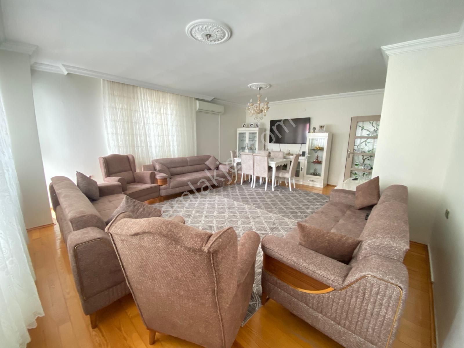 Yeni Batı'da Site İçerisinde Manzaralı 3.5+1 Kış Bahçeli Fırsat! - Görsel 11