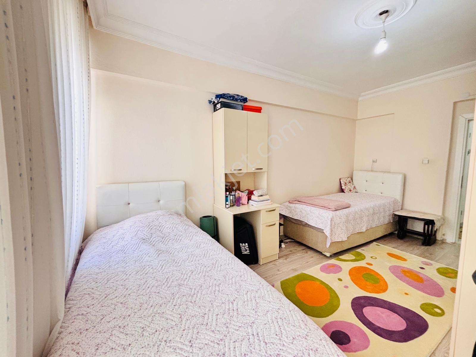 Acil Satılık 2+1 Daire – Güller Pınarı / Yalı Taksi Civarı - Görsel 4