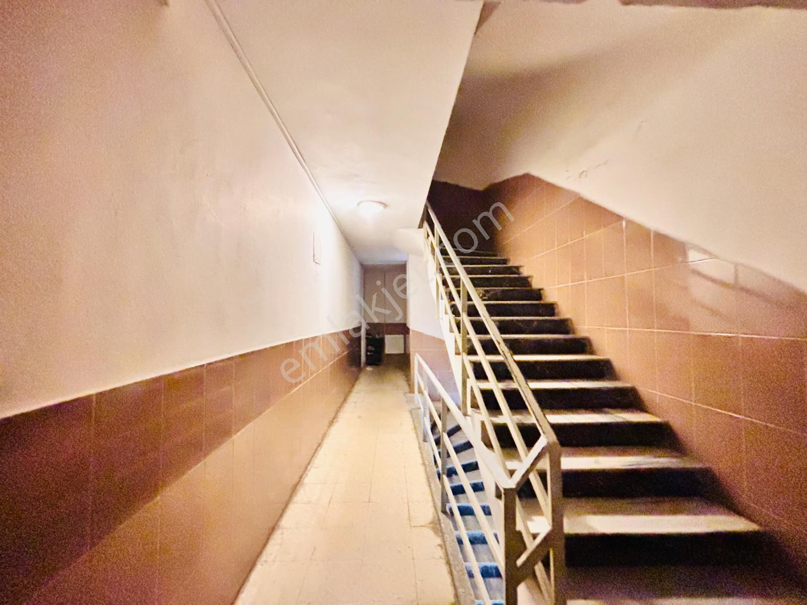 Acil Satılık 2+1 Daire – Güller Pınarı / Yalı Taksi Civarı - Görsel 13