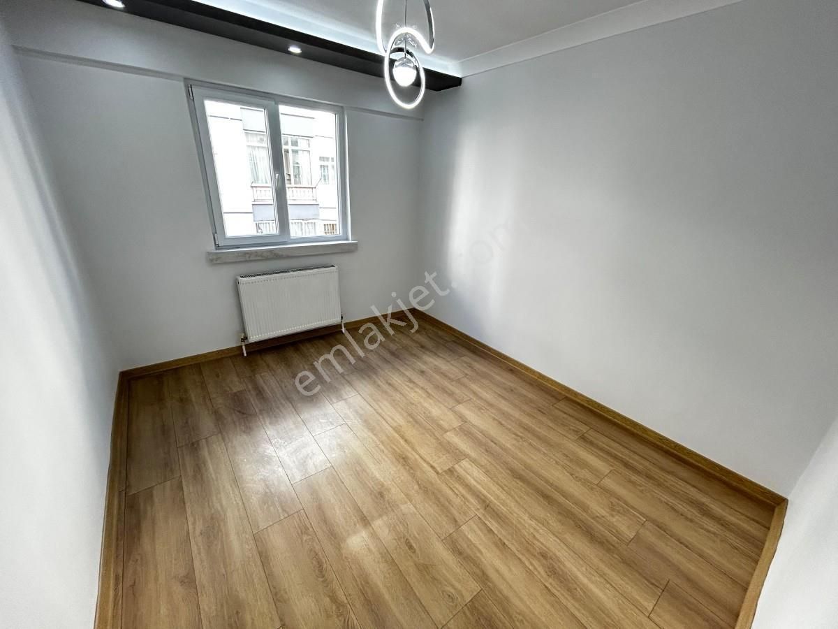 Sincan Pınarbaşı Mah 3+1 Lüx Yapılı Ara Katta Bağımsız Daire - Görsel 14