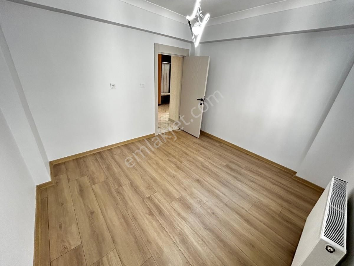 Sincan Pınarbaşı Mah 3+1 Lüx Yapılı Ara Katta Bağımsız Daire - Görsel 13