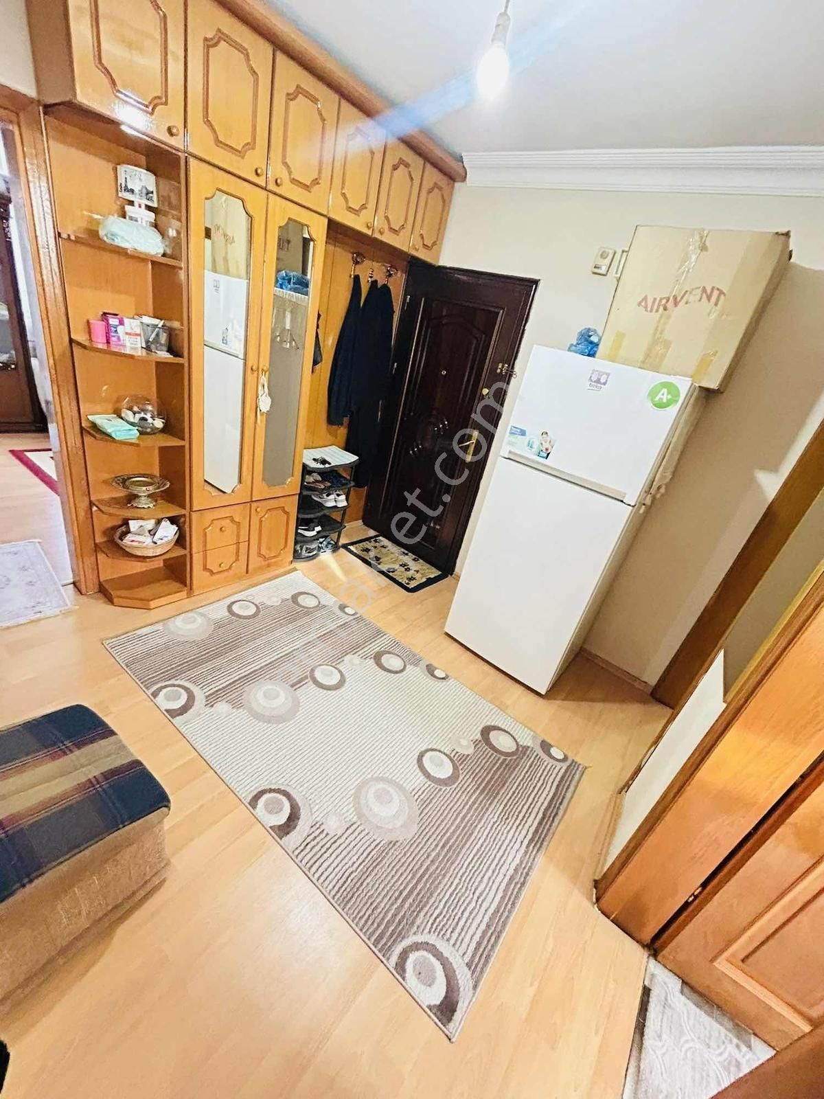 Aydın İnş. Belediye Karşısında 100m2 Hisseli Daire - Görsel 5