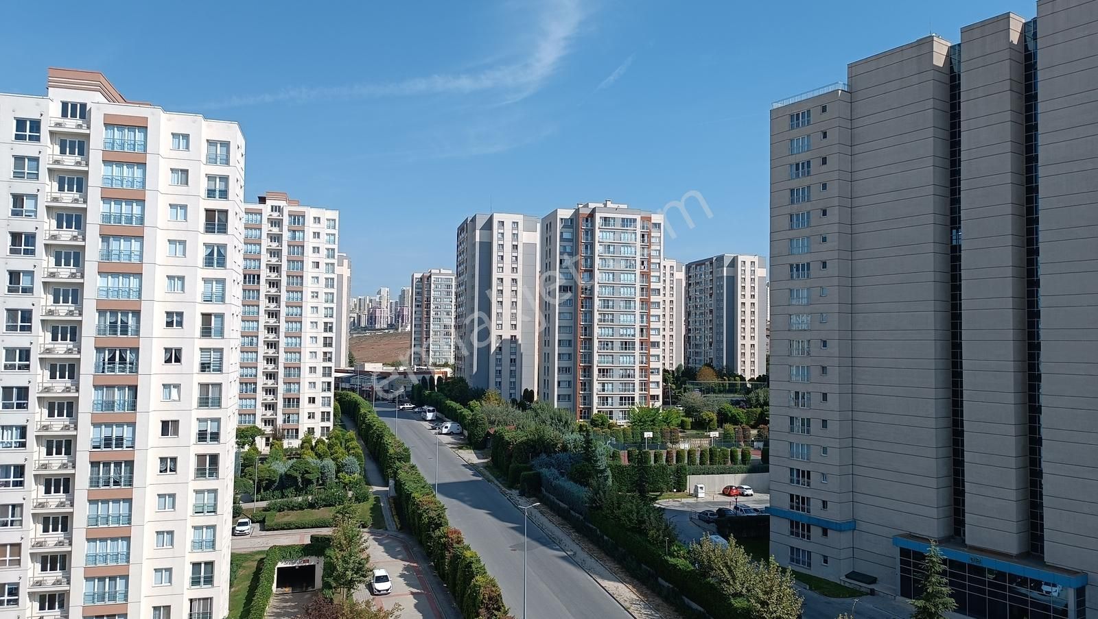 Bizimevler 1 Geniş Tadilatlı Göl Manzaralı 3+1 Satılık Daire - Görsel 2